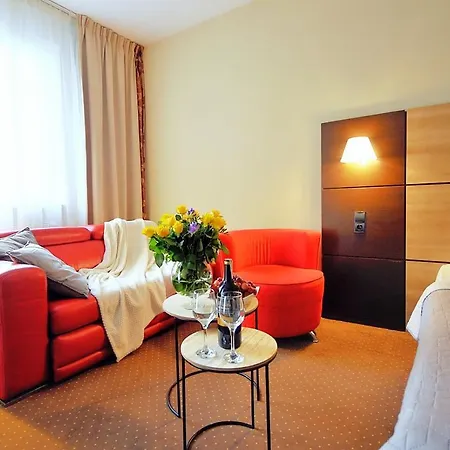 200m Od Plazy Dobruk W Diwa 4 Gwiazdki * كولوبرزيغ